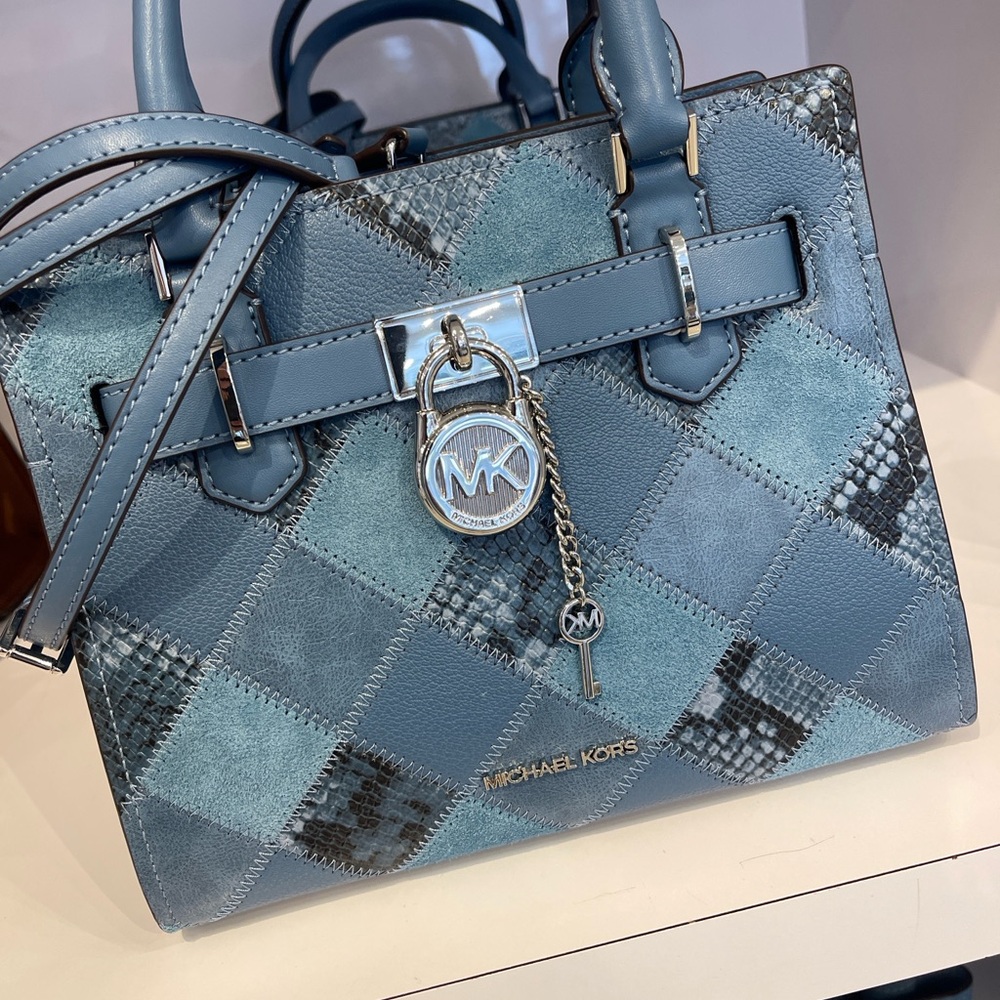 MICHAEL KORS Hamilton Small Patchwork Satchel Crossbody Bag
Cornflower
NWT - Picture 15 of 16